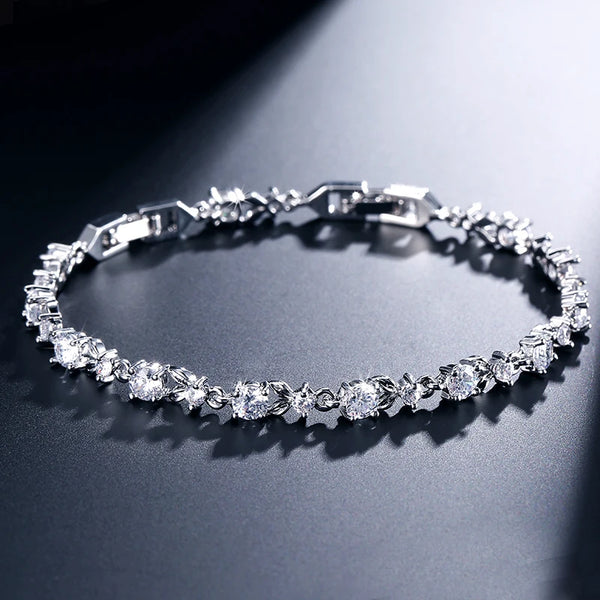 ZAKOL Exquisite Zircon Leaf Bracelets for Women Sliver Color Crystal Men Bangles Fashion Heart Zircon Girls Party Jewelry